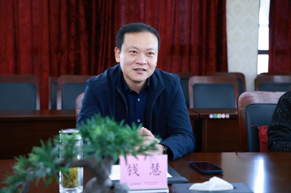 077A1341_����